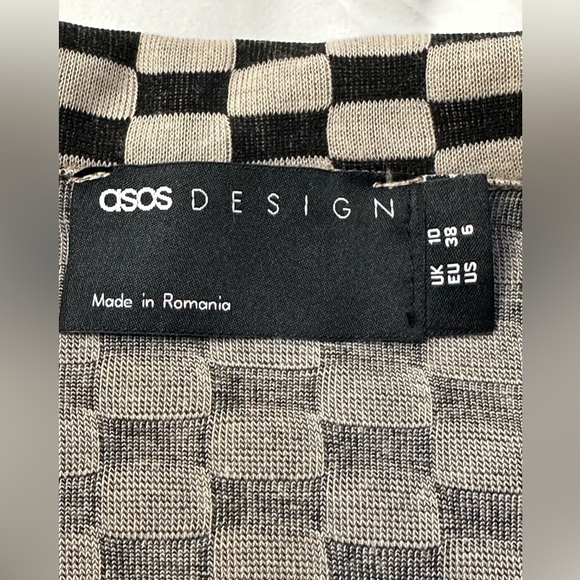 ASOS Design Jersey Crop Suit Blazer in Checkerboard Print - Picture 7 of 9